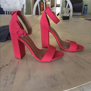 Size 6 neon pink heels